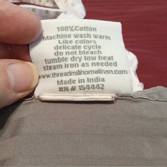 Threadmill 100% Cotton Twin XL Grey Sheet Set - 600 Thread Count, Damask Stripe - Picture 5 of 10